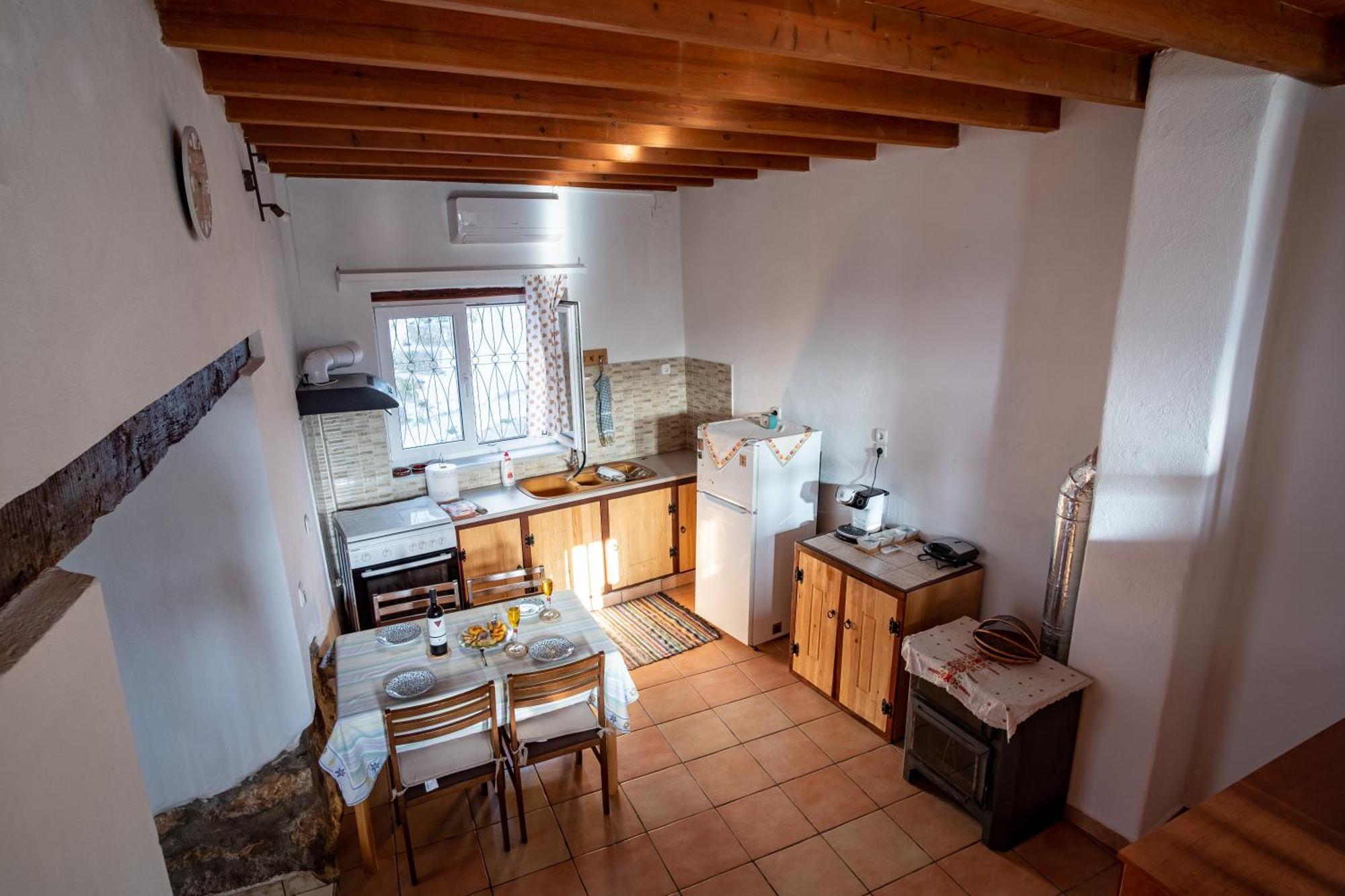 Billy'S Stonehouse Villa Samos Town Buitenkant foto