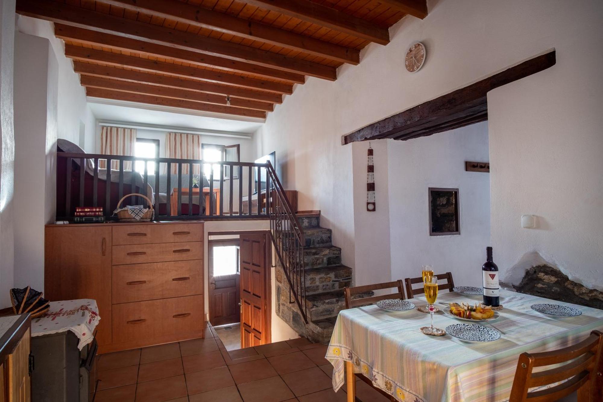 Billy'S Stonehouse Villa Samos Town Buitenkant foto